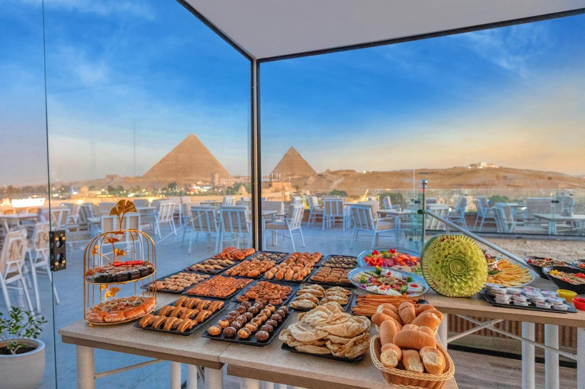 Gaia Pyramids Hotel Kafret el-Gabal Buitenkant foto
