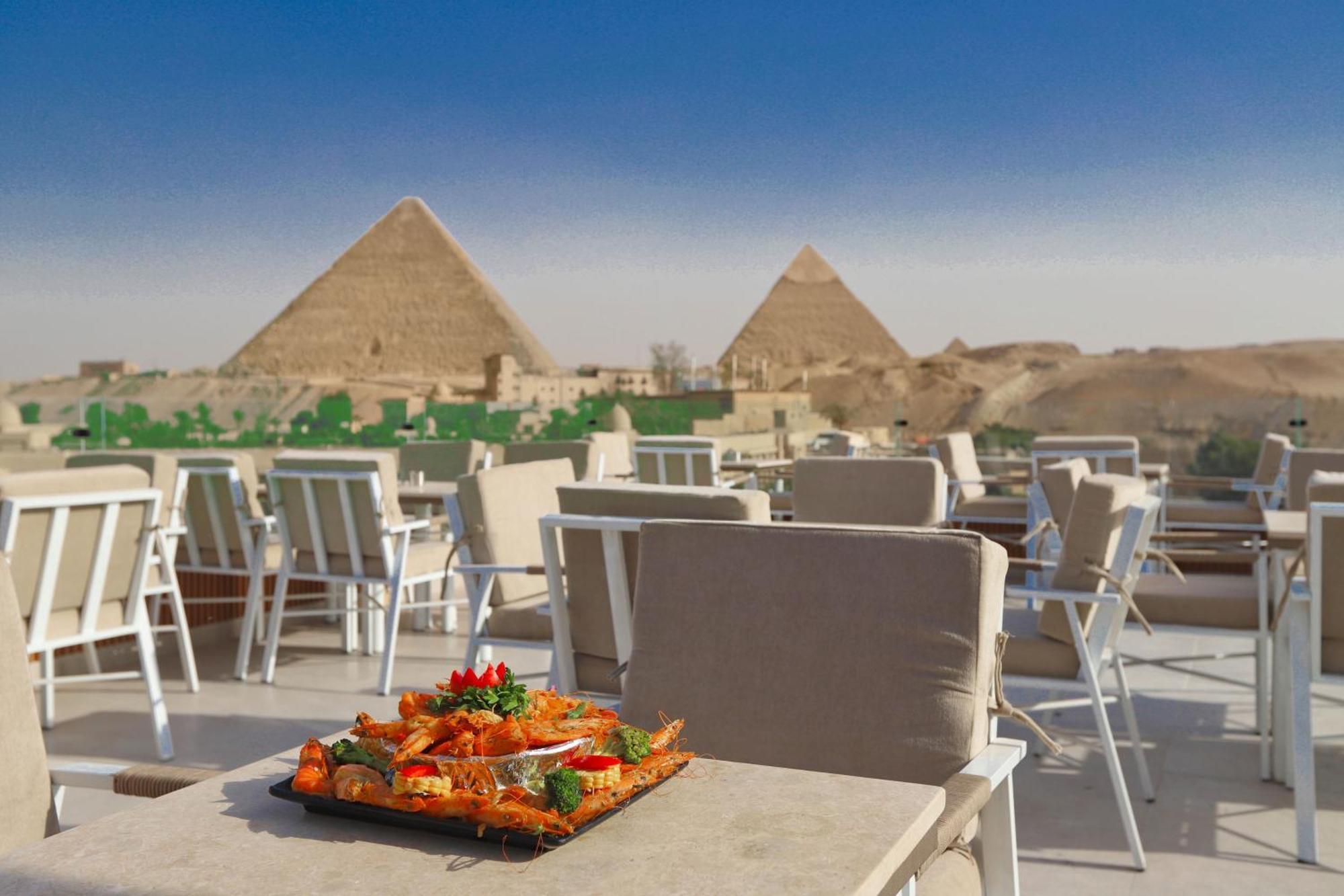 Gaia Pyramids Hotel Kafret el-Gabal Buitenkant foto