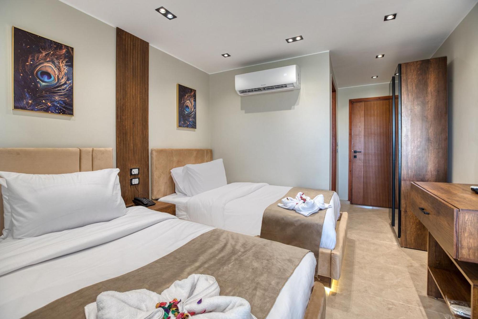 Gaia Pyramids Hotel Kafret el-Gabal Buitenkant foto