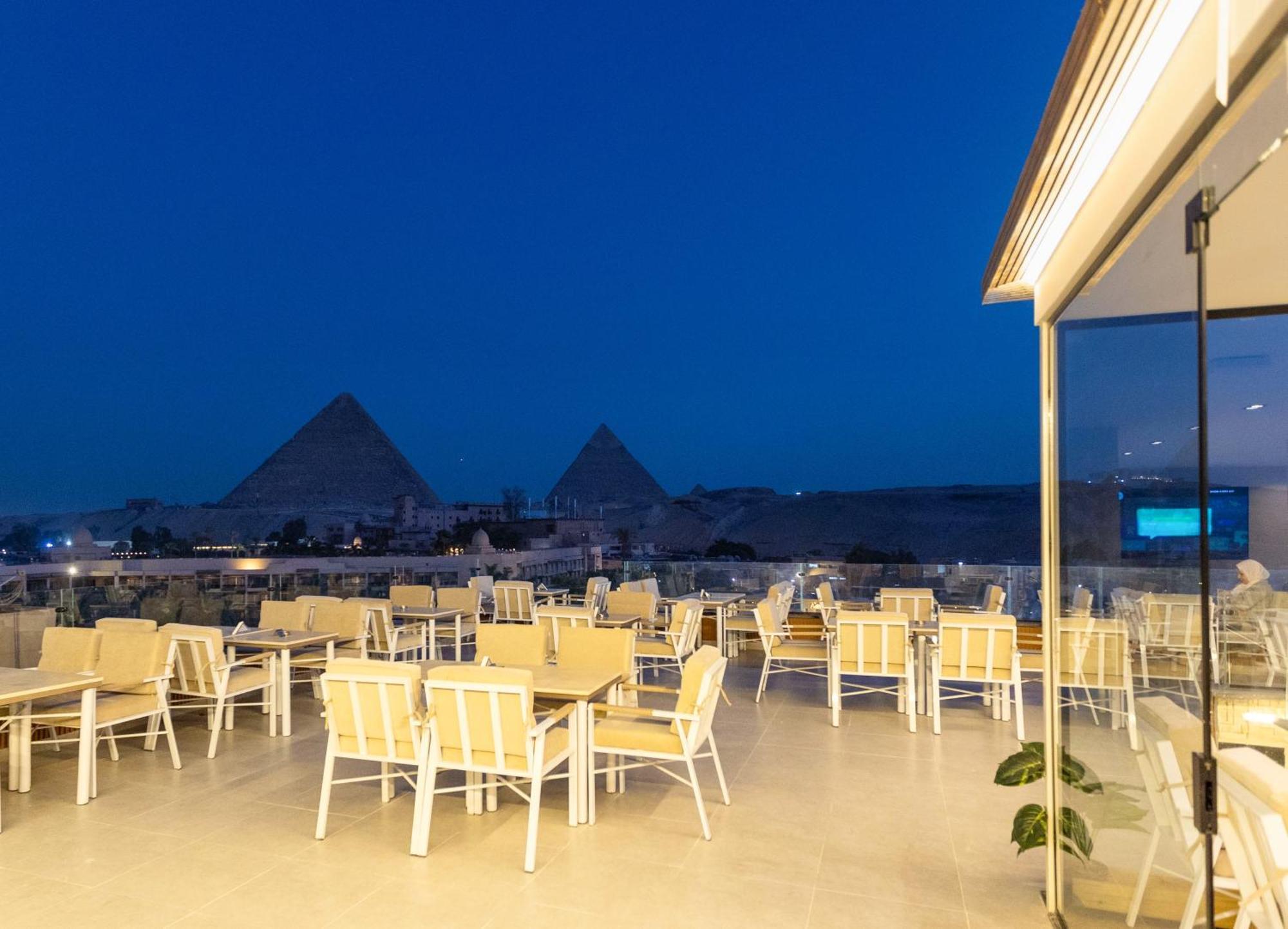 Gaia Pyramids Hotel Kafret el-Gabal Buitenkant foto