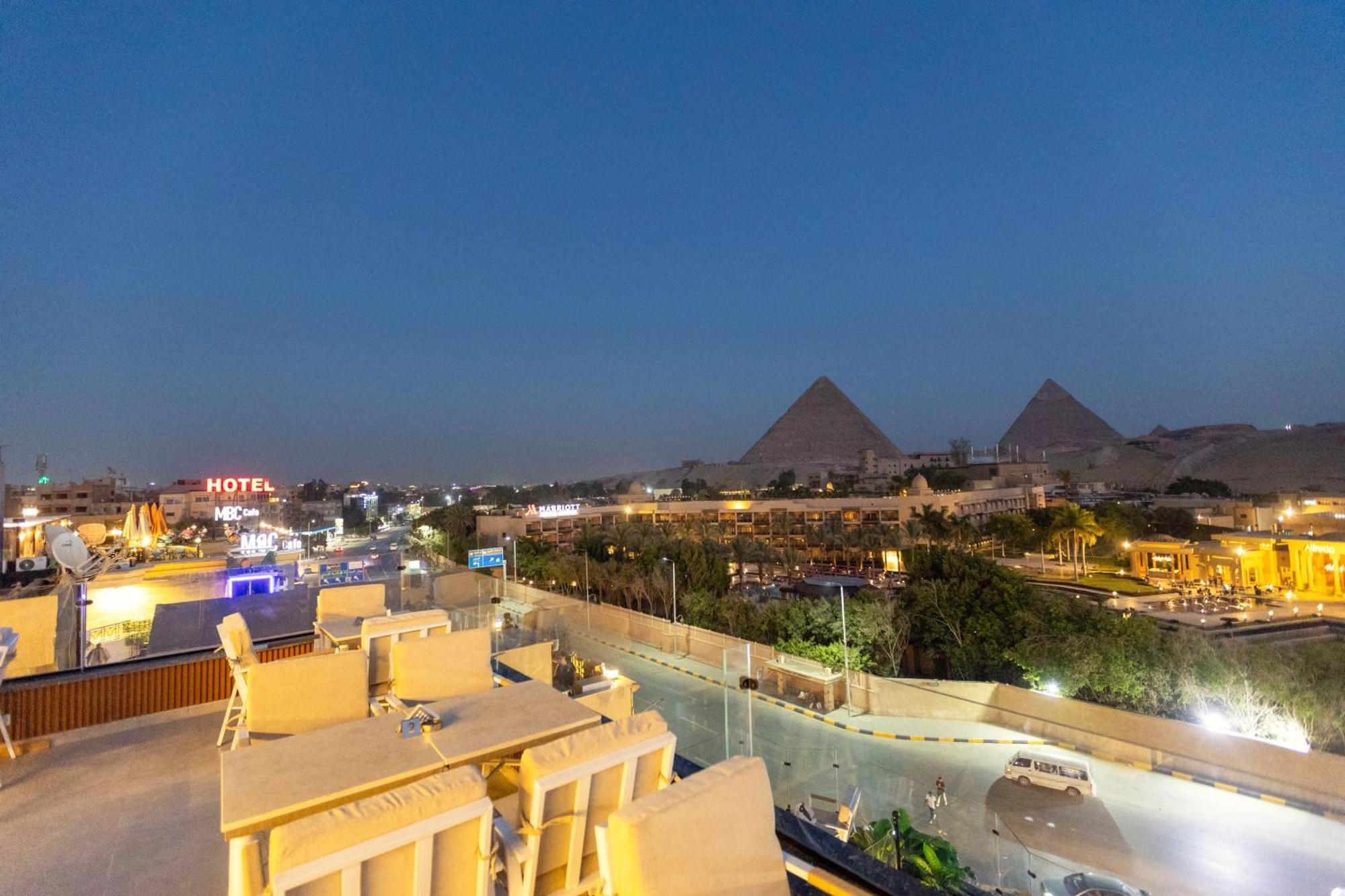 Gaia Pyramids Hotel Kafret el-Gabal Buitenkant foto